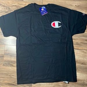 Men’s Champion shirt